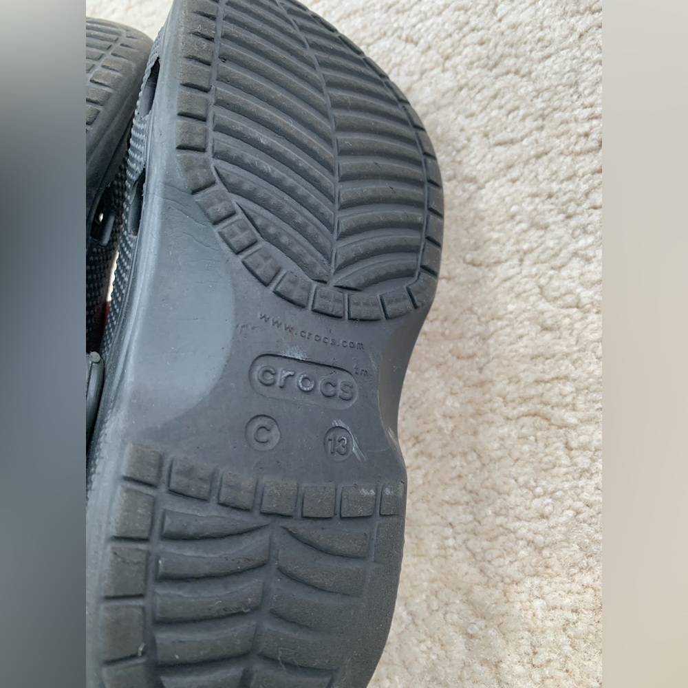 Crocs Little Kid Size 13 / C13 Black Baya Clogs Slip On Sandals - Picture 6 of 6